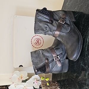 SO Authentic American Heritage Holl Charcoal Ankle Boots NIB Size 10